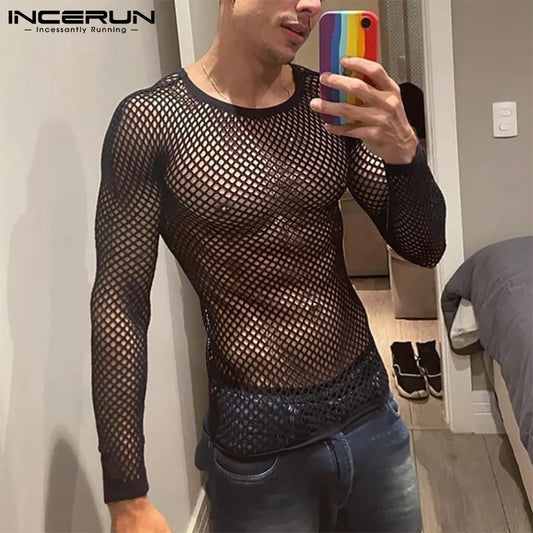 Transparentes Mesh-Longsleeve mit Rundhals – leicht, auffällig und perfekt für stylische Streetwear oder den Club.