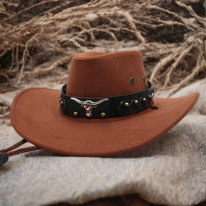 Western Cowboyhut im Retro-Stil mit breiter Krempe – stylisch und luftig für sonnige Tage.