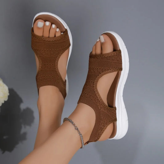 Offene Plateau-Sandalen mit Mesh – leicht, luftig und ideal für Alltag und Freizeit