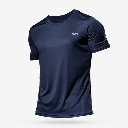 Schnelltrocknendes Sportshirt für Männer – eng anliegend, atmungsaktiv und perfekt für Jogging, Gym oder Fußball.