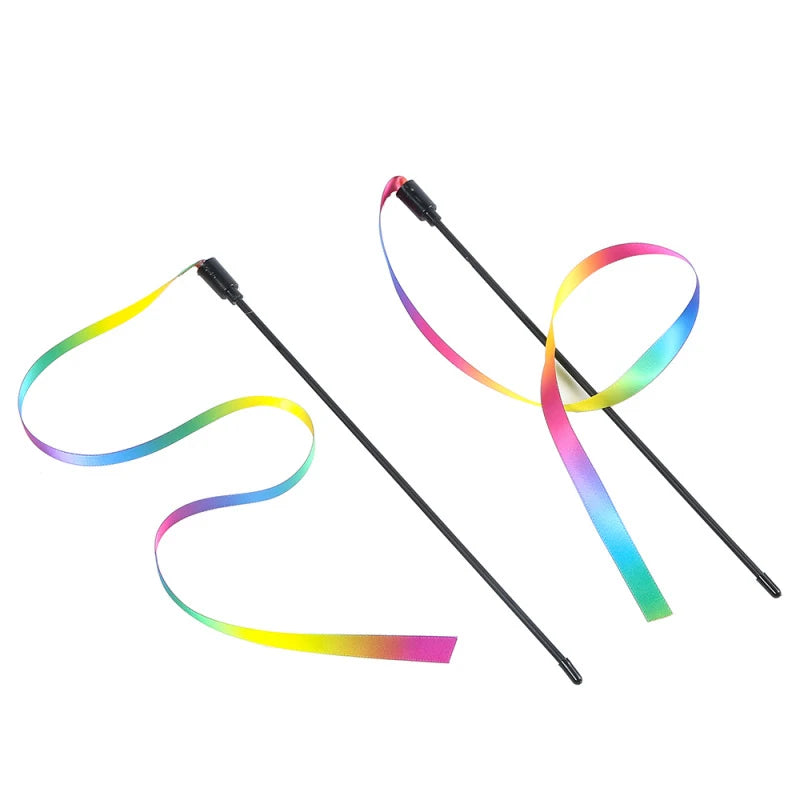 Katzenspielangel mit bunten Regenbogenbändern – interaktiv, lustig und ideal zum Jagen, Springen und gemeinsame Spielzeit.
