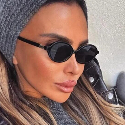 Kleine ovale Designer-Sonnenbrille 2024 im Luxus-Stil – unisex, UV400-Schutz, schwarz & perfekt für sexy Vintage-Looks.