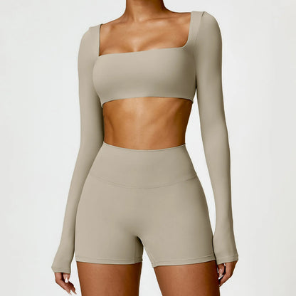 2-piece sports set with quick-drying long sleeve and leggings – comfortable, functional, and perfect for yoga, workout, or running.