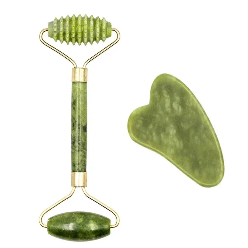 Gua Sha & Jade-Roller Set aus Naturstein – ideal für Gesichtsmassage, Hautpflege und entspannende SPA-Momente zu Hause.