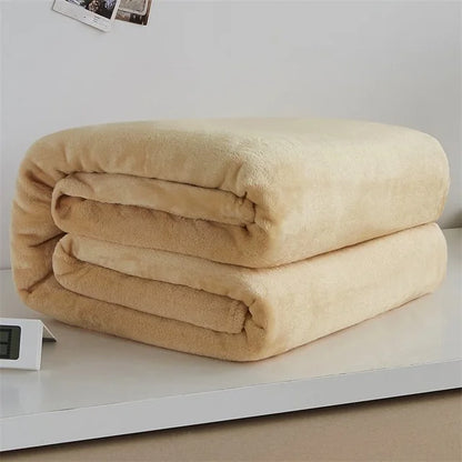 Coperta in pile-flanella – morbida, calda e perfetta come copertura per il letto o il divano in colori eleganti.