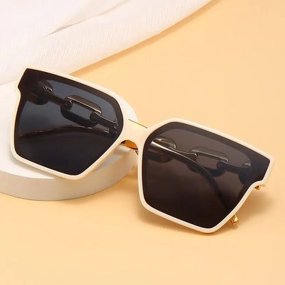 Vintage Rechteck-Sonnenbrille im Cat-Eye-Design – 2023er Brand-Style, retro & elegant, ideal für Damen beim Fahren oder als Fashion-Accessoire.