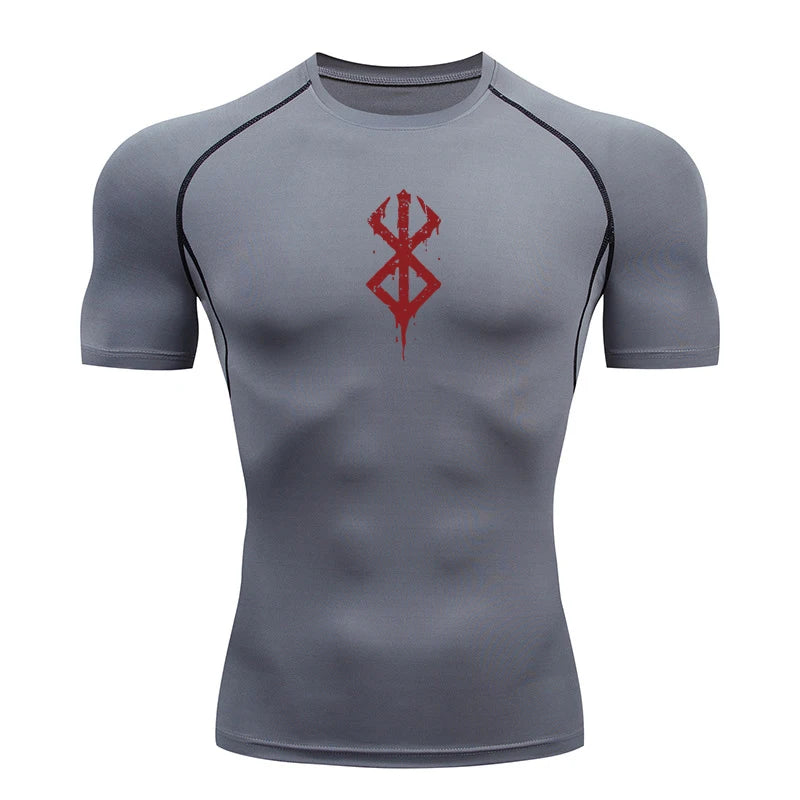Kompressionsshirt mit Print und kurzen Ärmeln – schnelltrocknend, atmungsaktiv und perfekt für Gym, Training oder als Baselayer.