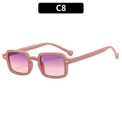 Luxuriöse rechteckige Sonnenbrille im Vintage-Stil – unisex, UV400 & Anti-Glare, ideal für elegante Alltags- oder Sommer-Looks.