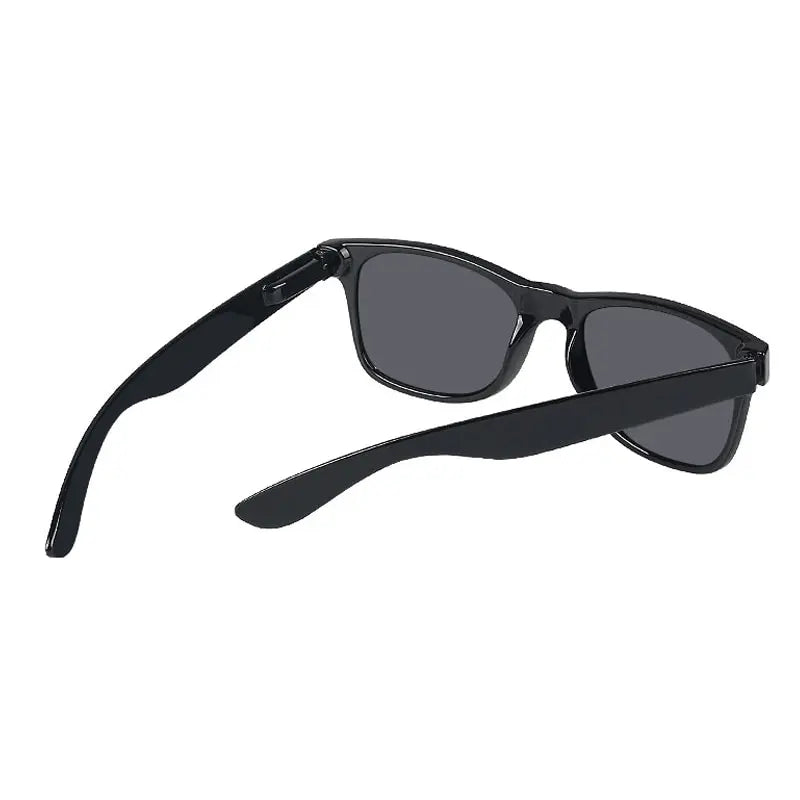 Klassische Unisex-Sonnenbrille im günstigen Promo-Style – leicht, vielseitig und ideal als Alltagsbegleiter bei Sonne.