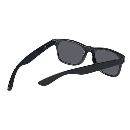 Klassische Unisex-Sonnenbrille im günstigen Promo-Style – leicht, vielseitig und ideal als Alltagsbegleiter bei Sonne.