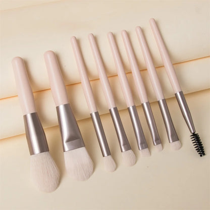 Make-up Pinselset – 8 weiche, flauschige Pinsel für Foundation, Rouge, Puder, Lidschatten und Blending