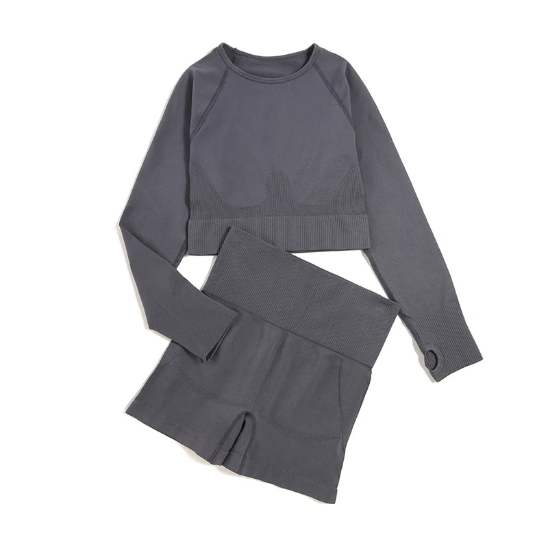 Yoga-Set mit 2–4 Teilen – Sport-Bra, Leggings & mehr für einheitliche, bequeme und stylische Fitness-Looks.