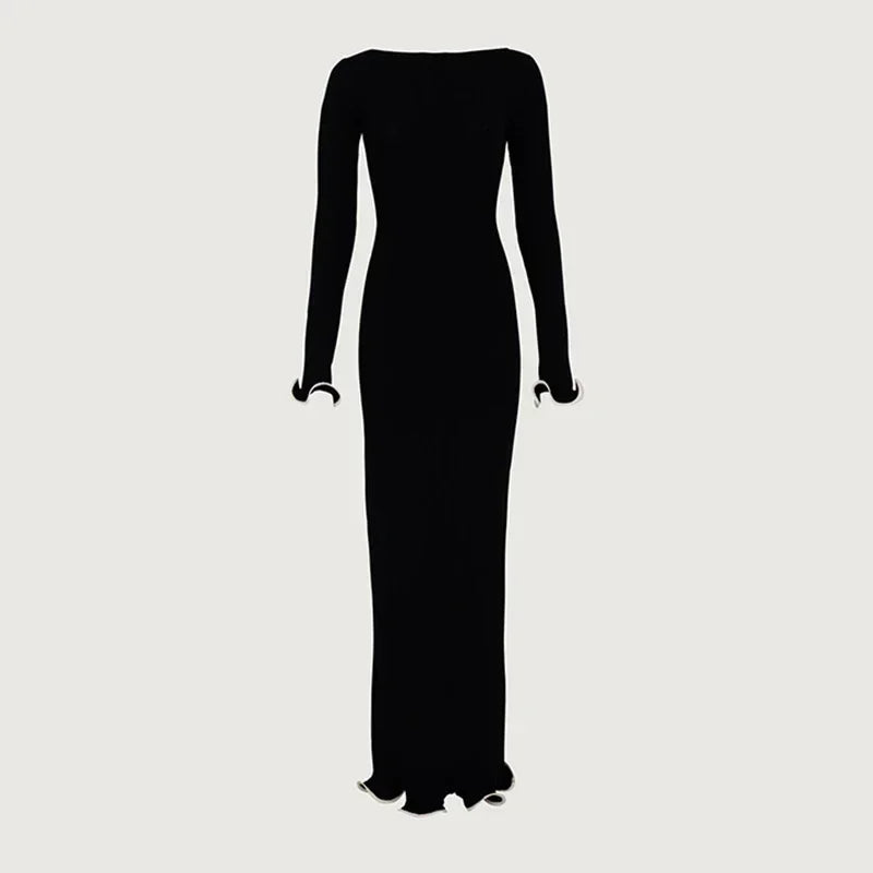 Vestido de punto ajustado con detalles en contraste y mangas largas – elegante, cómodo y perfecto para apariciones con estilo.