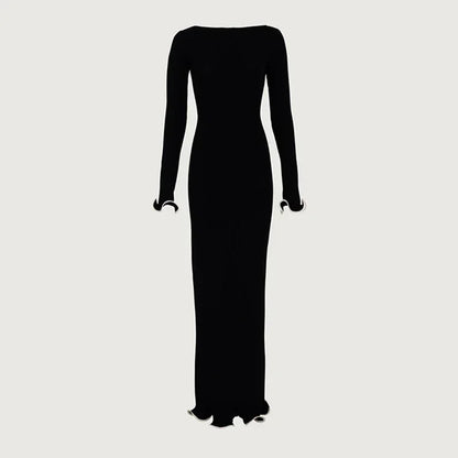 Vestido de punto ajustado con detalles en contraste y mangas largas – elegante, cómodo y perfecto para apariciones con estilo.