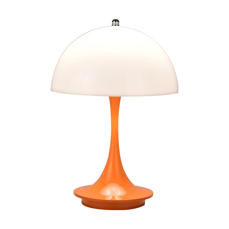Kompakte Pilz-Tischlampe mit USB-Ladung & Touch-Dimmung – blütenknospenförmiges Design, ideal als dekoratives Nachtlicht im Schlafzimmer.
