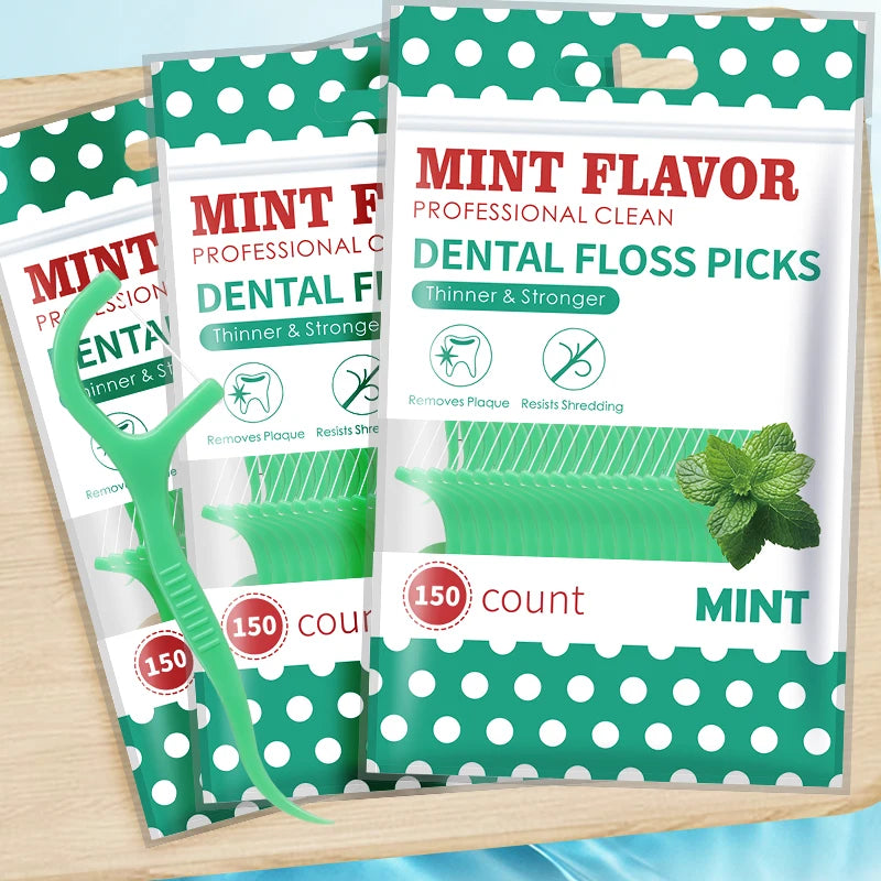 Minz-Zahnseide-Sticks – einzeln verwendbar, hygienisch & ideal für die gründliche Zahnzwischenraumreinigung zu Hause oder unterwegs.