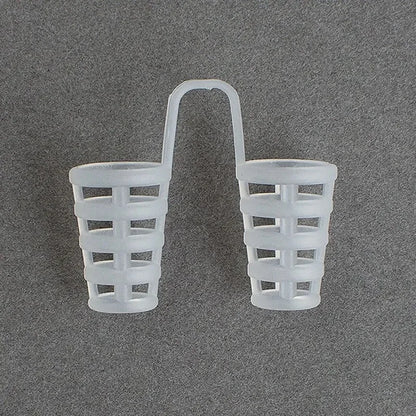 Anti-Schnarch-Nasenclips im 4er-Set – fördern freie Atmung, verbessern den Schlaf und helfen bei nächtlicher Schnarchproblematik.