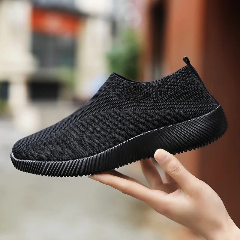 Leichte Mesh-Sneaker mit Sockensitz – atmungsaktiv, flexibel und ideal für Sport & Alltag