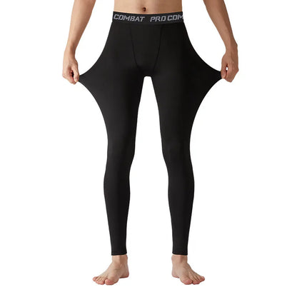 Schnelltrocknende Kompressionsleggings für Männer – eng anliegend, atmungsaktiv und perfekt als Baselayer fürs Training oder Laufen.