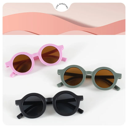 Runde Kinder-Sonnenbrille im Inset-Style – für 1–7 Jahre, leicht & sicher mit UV-Schutz, ideal für sonnige Tage und stylischen Sonnenschutz.