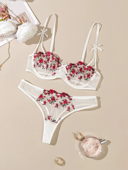 Zweiteiliges Dessous-Set mit Blumenstickerei – Verführerische Eleganz & Stil