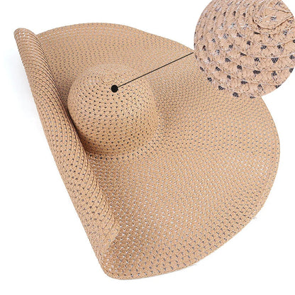 XL Strohhut mit 70 cm Krempe – faltbar, leicht und ideal als UV-Schutz am Strand oder unterwegs.