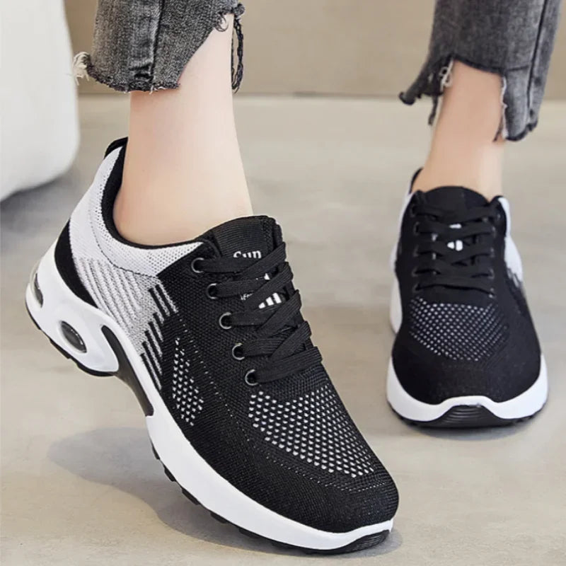 Leichte Damen-Laufschuhe mit atmungsaktivem Mesh & Air-Cushion-Sohle – bequem, schnelltrocknend und ideal für Sport, Training oder Alltag.