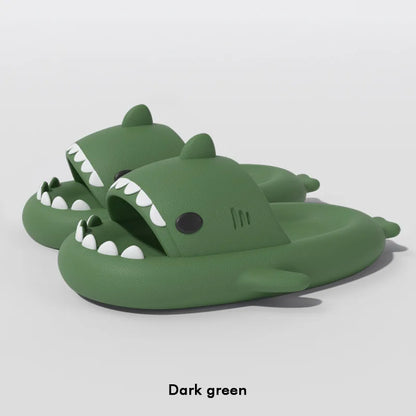 Shark-Slides mit dicker Sohle – stylisch, bunt und super bequem für Bad & Alltag