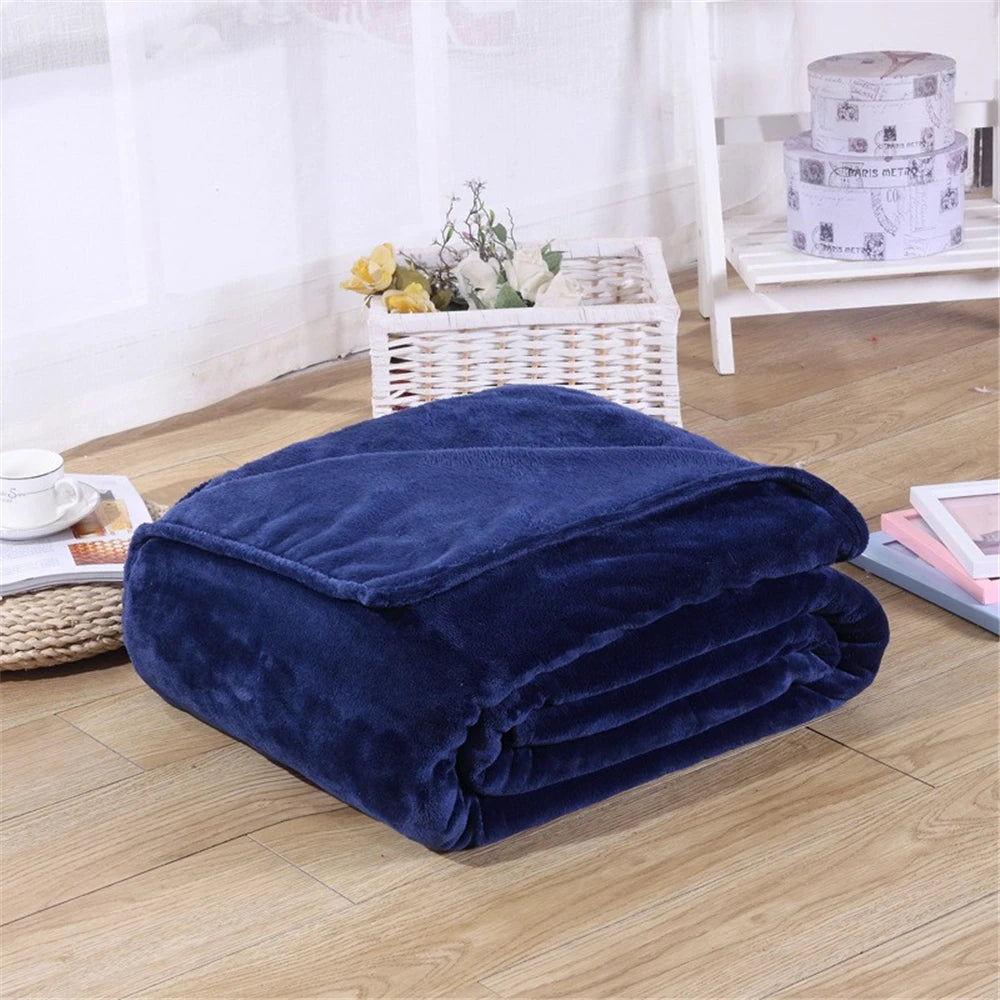 Coperta in pile-flanella – morbida, calda e perfetta come copertura per il letto o il divano in colori eleganti.