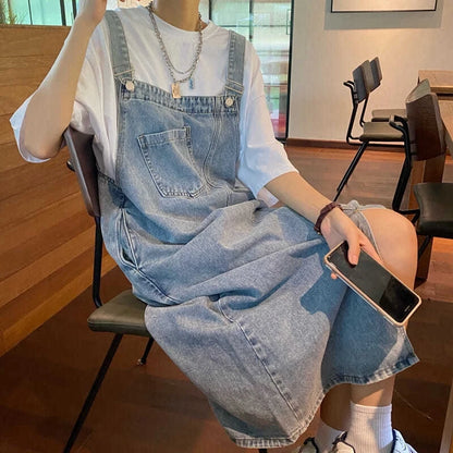 Lockeres Jeans-Trägerkleid mit Spaghettiträgern – ärmellos, lässig und perfekt für entspannte Alltagslooks.