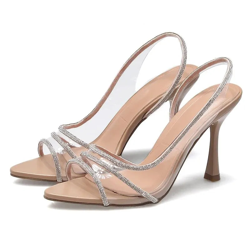 Transparente Slingback-Pumps mit Glitzer und spitzer Kappe – leicht, schick und mit hohem Absatz