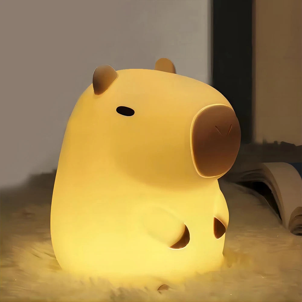 Pinguin-Nachtlicht aus Silikon mit Touch-Steuerung – USB-aufladbar und ideal als Schlummerlicht.