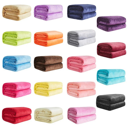 Coperta in pile-flanella – morbida, calda e perfetta come copertura per il letto o il divano in colori eleganti.