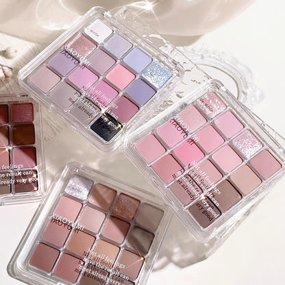 Lidschattenpalette mit 16 Sunset-Farbtönen – Mix aus matten & schimmernden Erdtönen, ideal für vielseitige Alltags- und Abendlooks im Korean-Style.