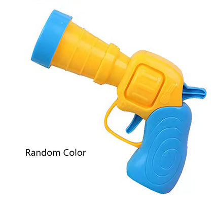Katzenspielzeug mit Plüschball-Shooter – schießt Mini-Pompoms für interaktiven Spielspaß, ideal zur Beschäftigung von Wohnungskatzen.