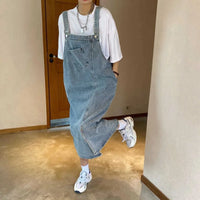 Lockeres Jeans-Trägerkleid mit Spaghettiträgern – ärmellos, lässig und perfekt für entspannte Alltagslooks.