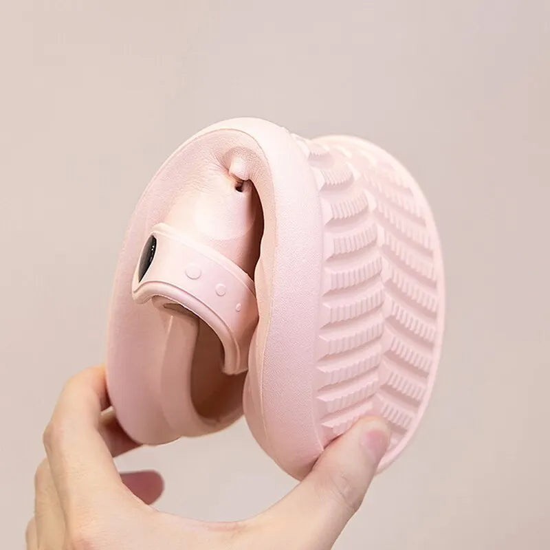 Leichte EVA-Clogs für Damen – rutschfest, bequem und ideal für Garten, Strand oder lässige Sommer-Outfits.