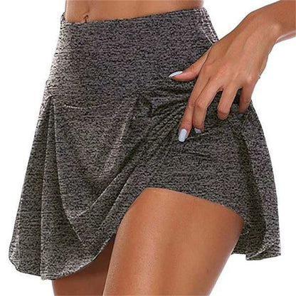 High-Waist Sport-Culottes mit integrierter Shorts – schnelltrocknend, blickdicht und ideal für Yoga, Tennis, Running oder Fitness.